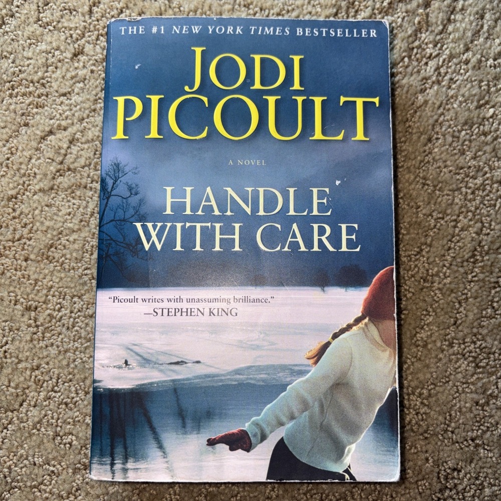 Handle with Care : A Novel by Jodi Picoult (2009, Trade Paperback)